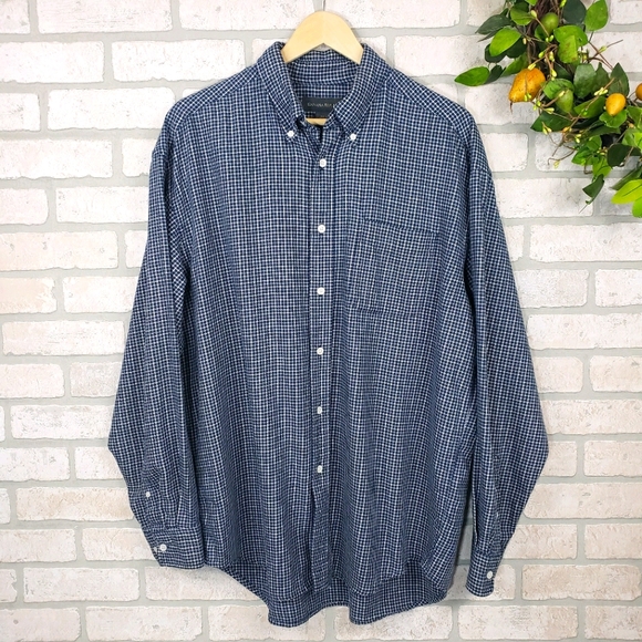 Banana Republic Other - BANANA REPUBLIC Button Down Casual Shirt S…